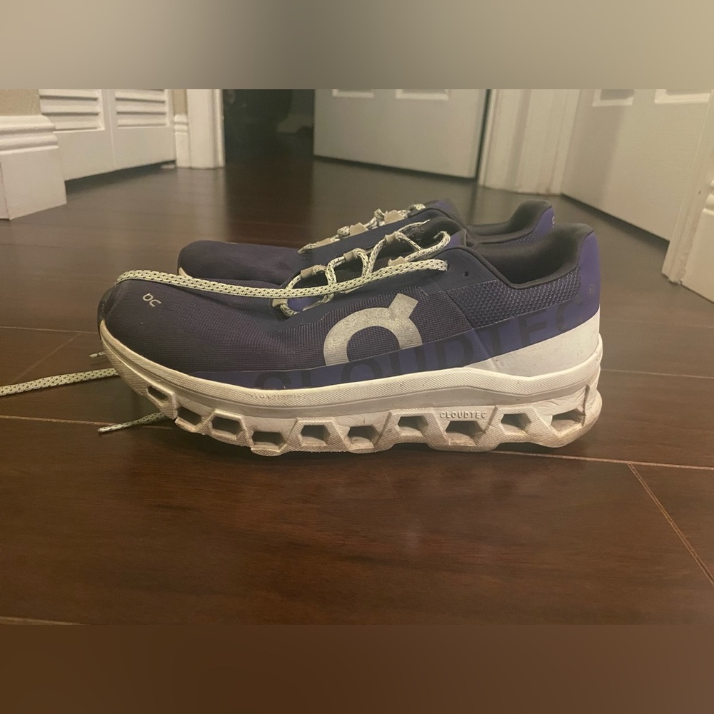 Men’s On Cloud Cloudmonster Running Shoes - Picture 3 of 10